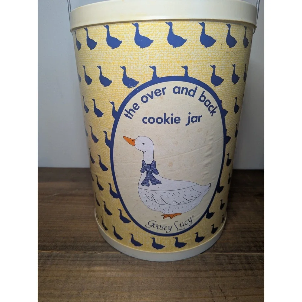RARE Goosey Lucy Cookie Jar Vtg 1980s Over and Back Inc Storage Container Bucket